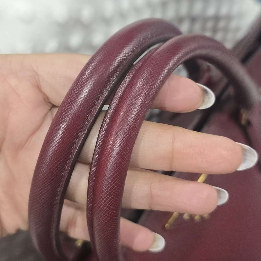 Prada GALLARIA burgandy Bag with COA - Picture 2 of 11